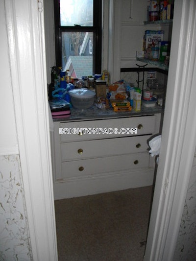 Brighton 3 Bed 1 Bath BOSTON Boston - $3,400