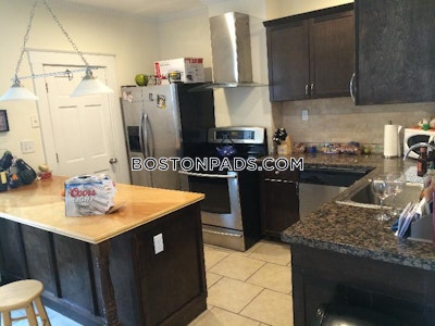 South Boston 3 Beds South Boston Boston - $4,800