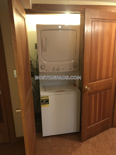 Back Bay 2 Bed 2 Bath BOSTON Boston - $4,400