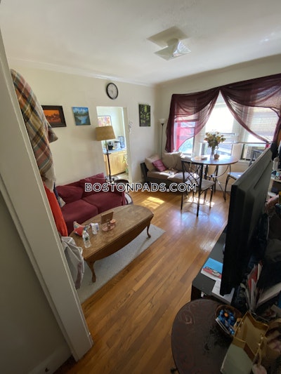 Medford 1 Bed 1 Bath  Wellington - $1,800