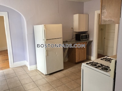 Brookline 4 Bed 2 Bath BROOKLINE- BOSTON UNIVERSITY $5,400  Boston University - $6,600