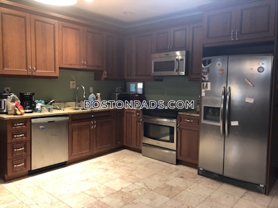 Jamaica Plain 3 Beds 1 Bath Boston - $4,000