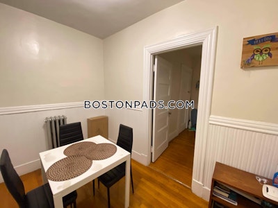 Brookline 1 Bed 1 Bath BROOKLINE- COOLIDGE CORNER $2,500  Coolidge Corner - $2,500