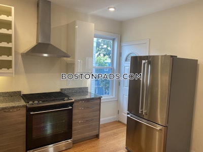 Dorchester 3 Bed, 1 Bath Unit Boston - $3,600