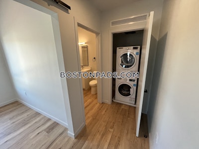 Lynn 1 Bed 1 Bath LYNN $1,995 - $1,995 No Fee