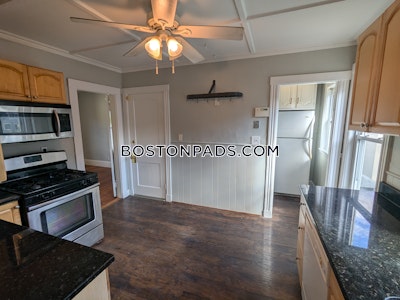 Medford 3 Beds 1 Bath  Tufts - $3,200