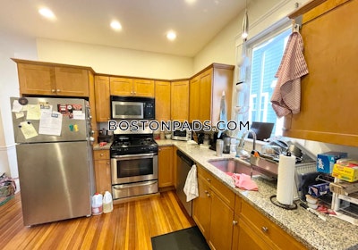 Dorchester Apartment for rent 3 Bedrooms 1 Bath Boston - $3,600