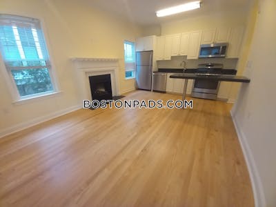 Cambridge Apartment for rent 3 Bedrooms 1 Bath Harvard Square - $4,595 No Fee