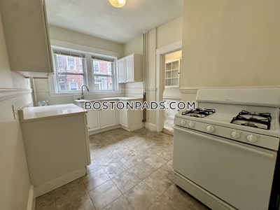 Somerville Huge 4 Beds 1 Bath  Spring Hill - $3,600