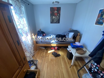 Somerville 5 Beds 2 Baths  Tufts - $4,750