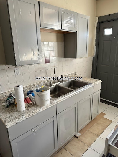 Allston Apartment for rent 4 Bedrooms 1 Bath Boston - $3,995